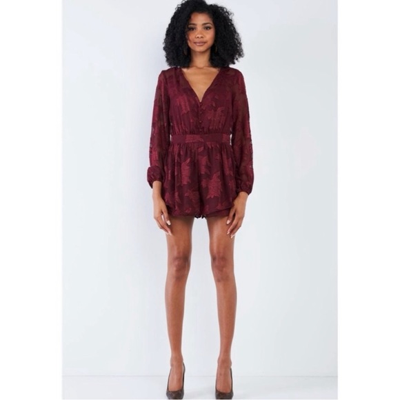 Sugarlips Cabernet Floral Lace Romper S - Picture 4 of 11